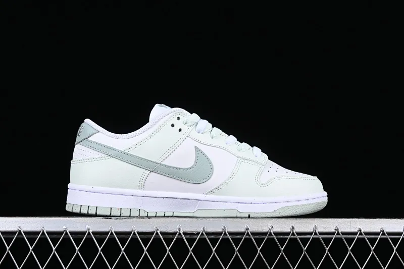 All categories Nk SB Dunk series Nk SB Dunk Low low-top sneakers Nk Dunk Low "White Mint" light green SB smashed backboard fashion casual sneakers DN1431-102